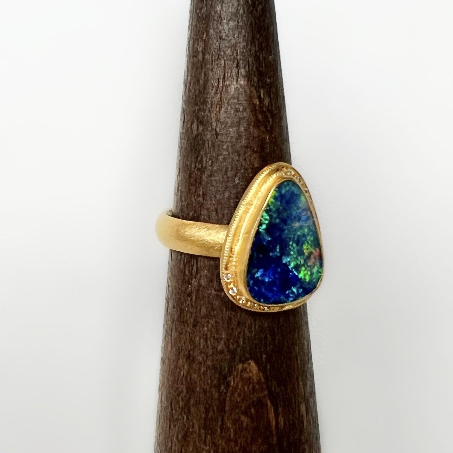 mau jewelry♡sparkles opal ring
